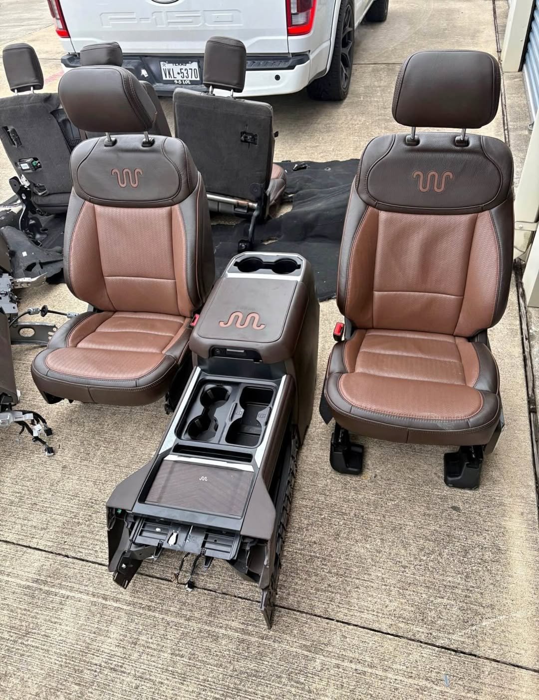 2023-2026 Ford F-250 F-350 F-450 F-550 King Ranch Super Duty Interior